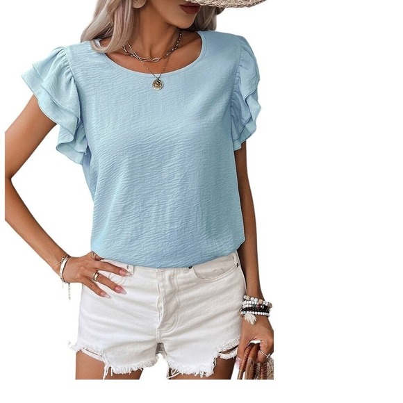 Tops - Mist Blue Ruffled Short Sleeve Top New Size Large